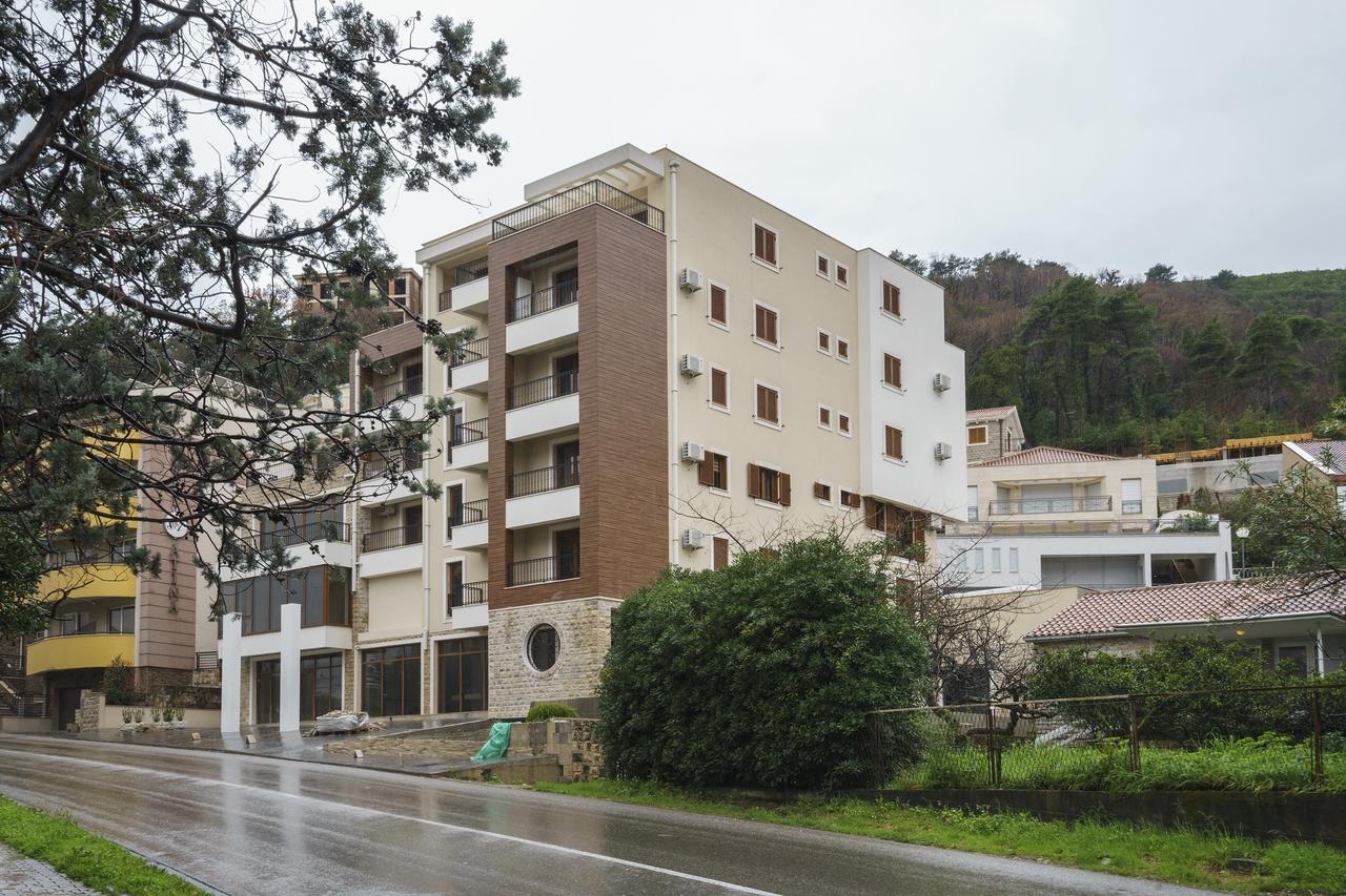 Apartments Lora Jadranskij Put Budva Exterior foto